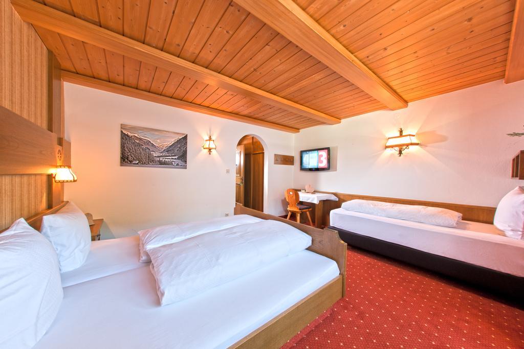 Chalet Tschallener Ried im Oberinntal Habitación foto